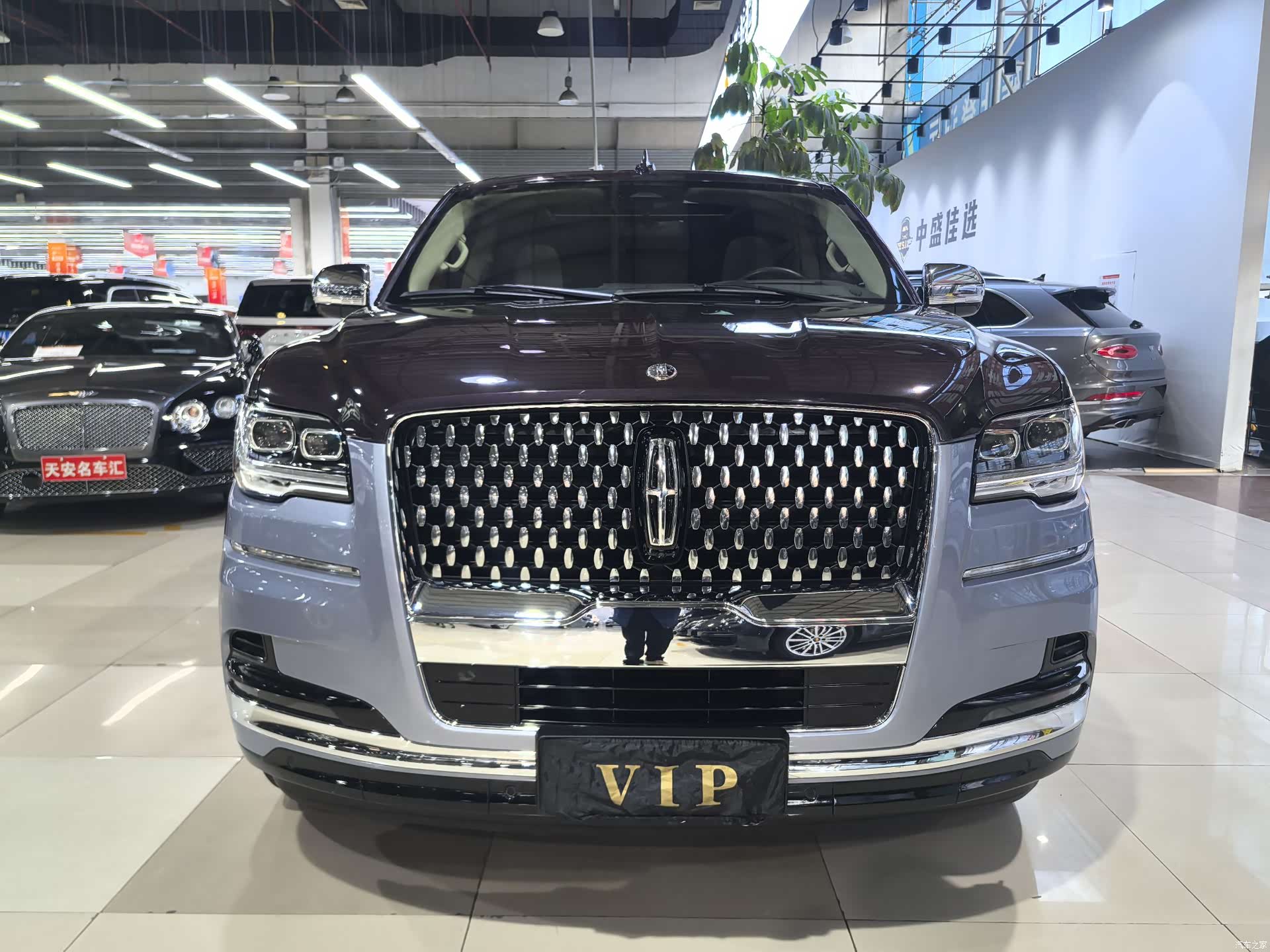 Lincoln Navigator, 2023 2