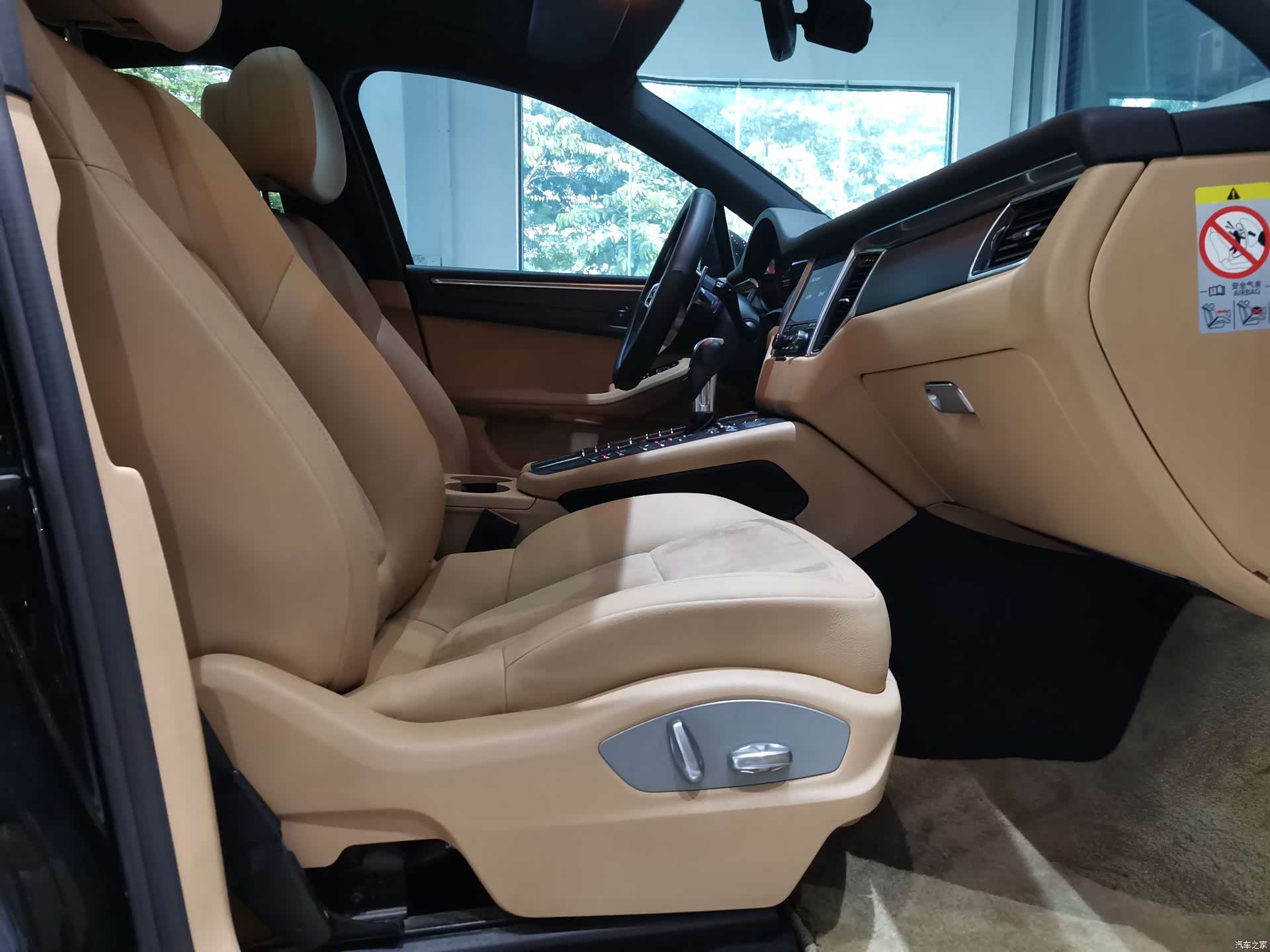 Porsche Macan, 2016 21