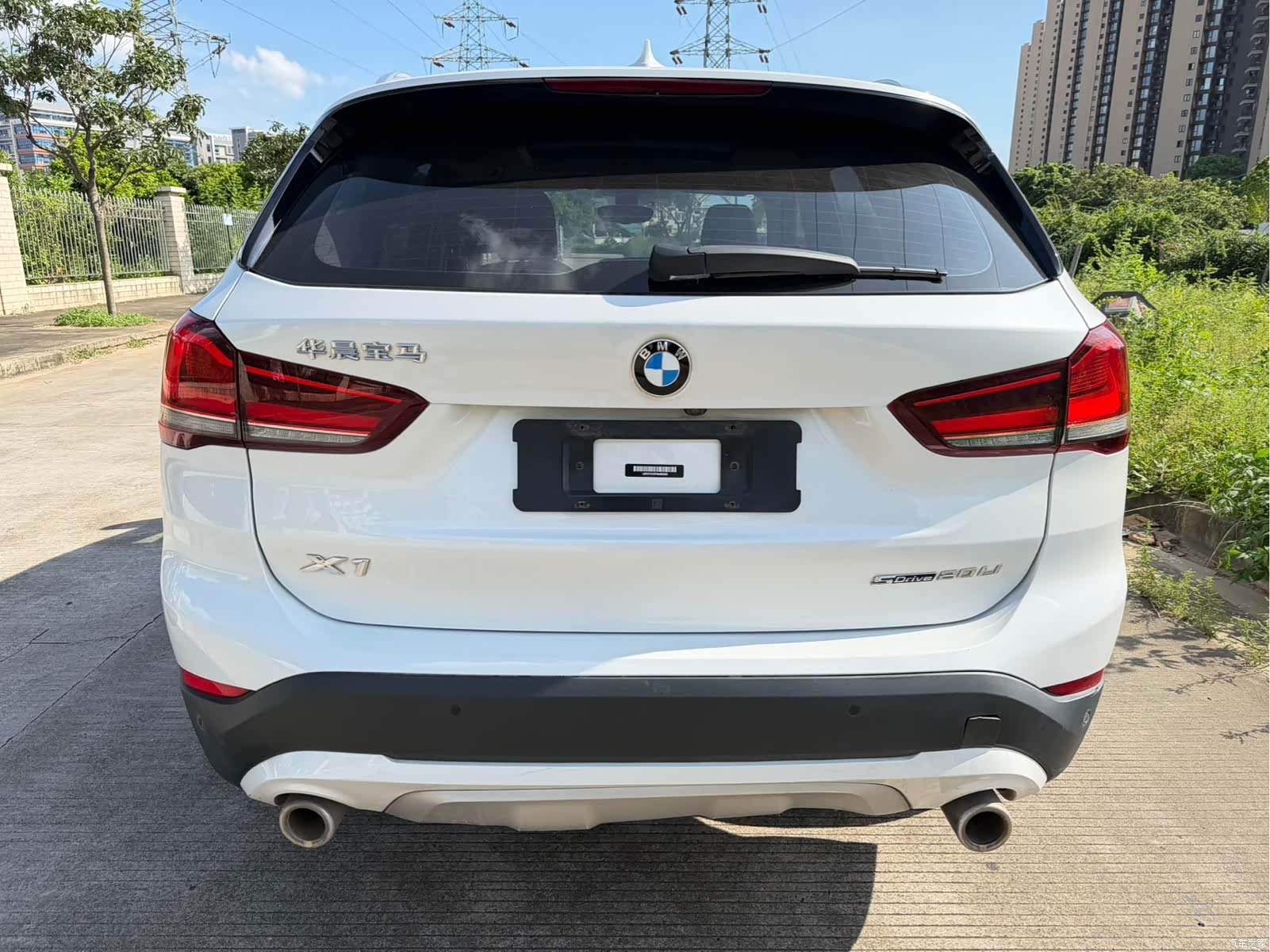 BMW X1, 2023 все фото