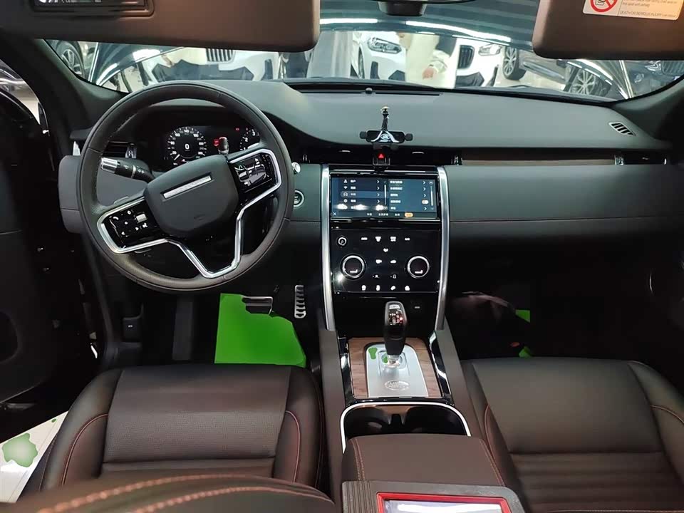 Land Rover Discover sports