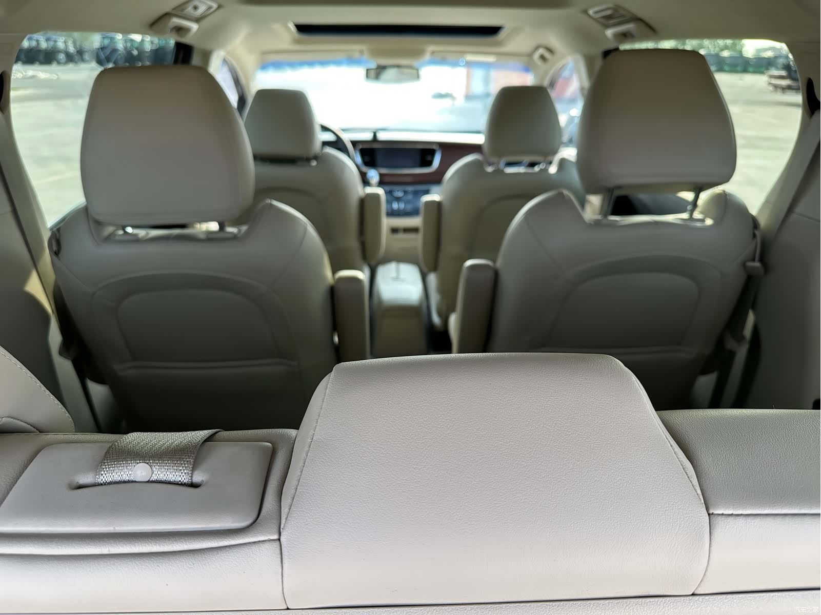 Buick GL8, 2019 8