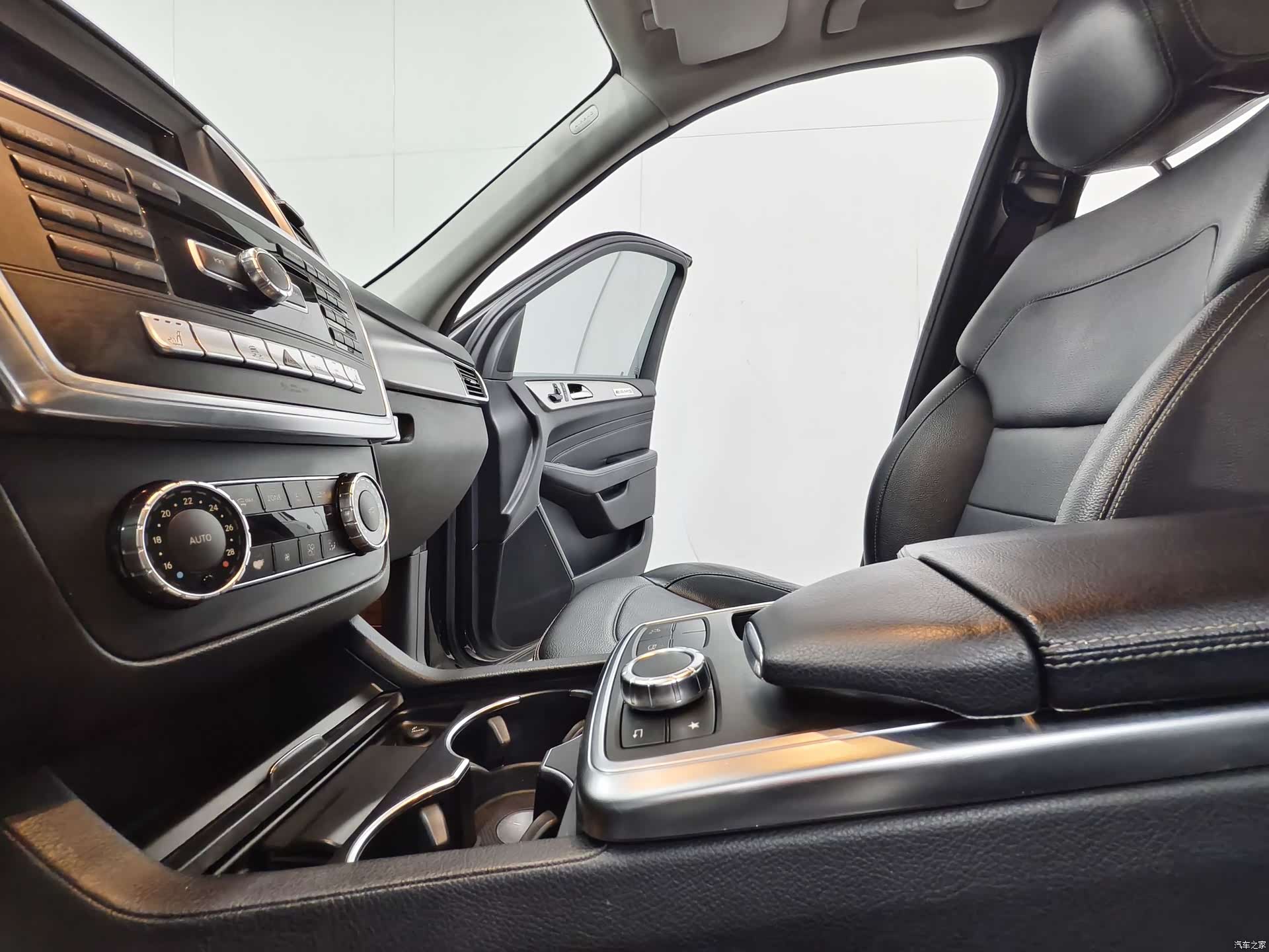 Mercedes-Benz M-Class, 2014 12