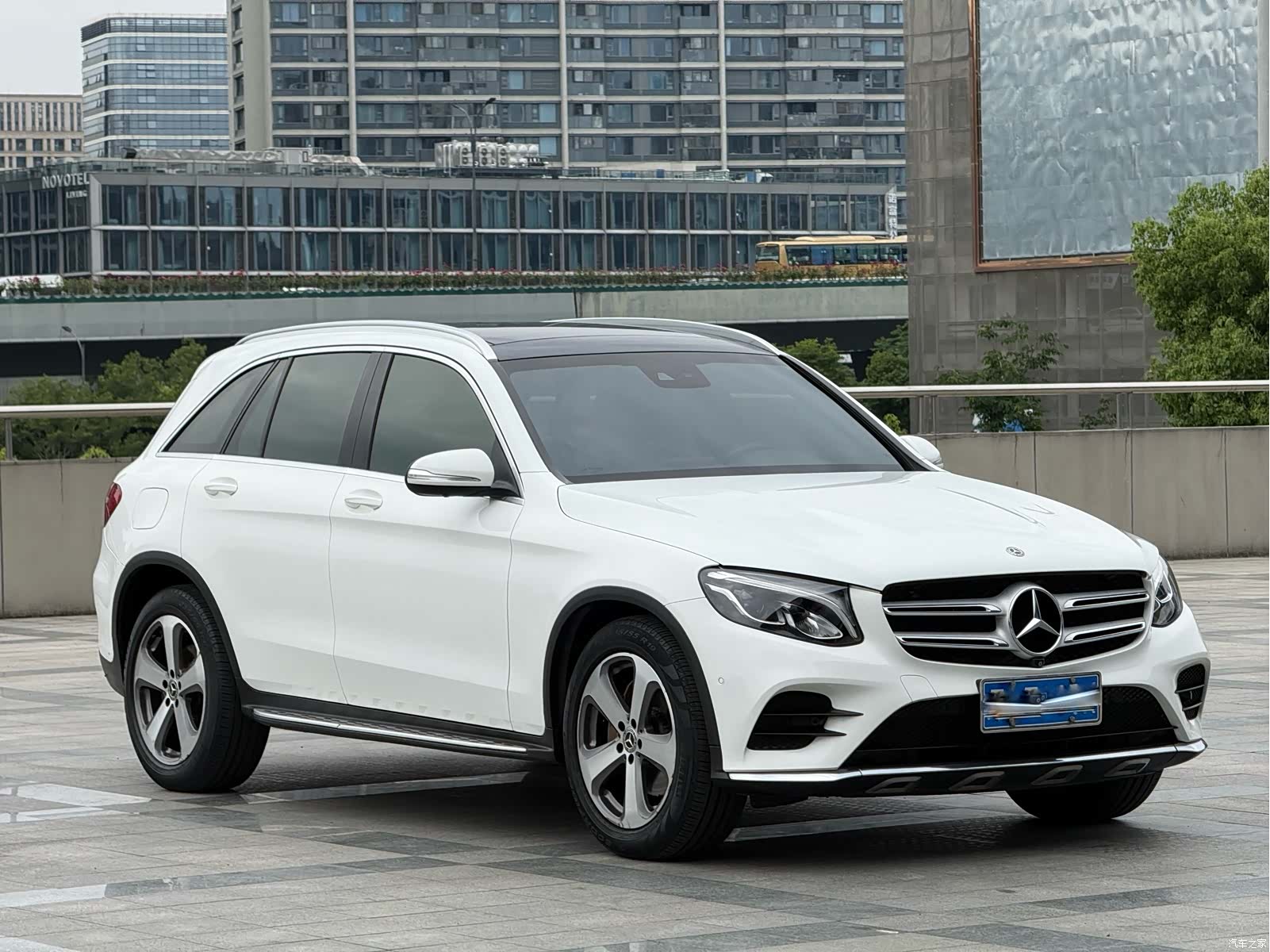 Mercedes-Benz GLC, 2017 8