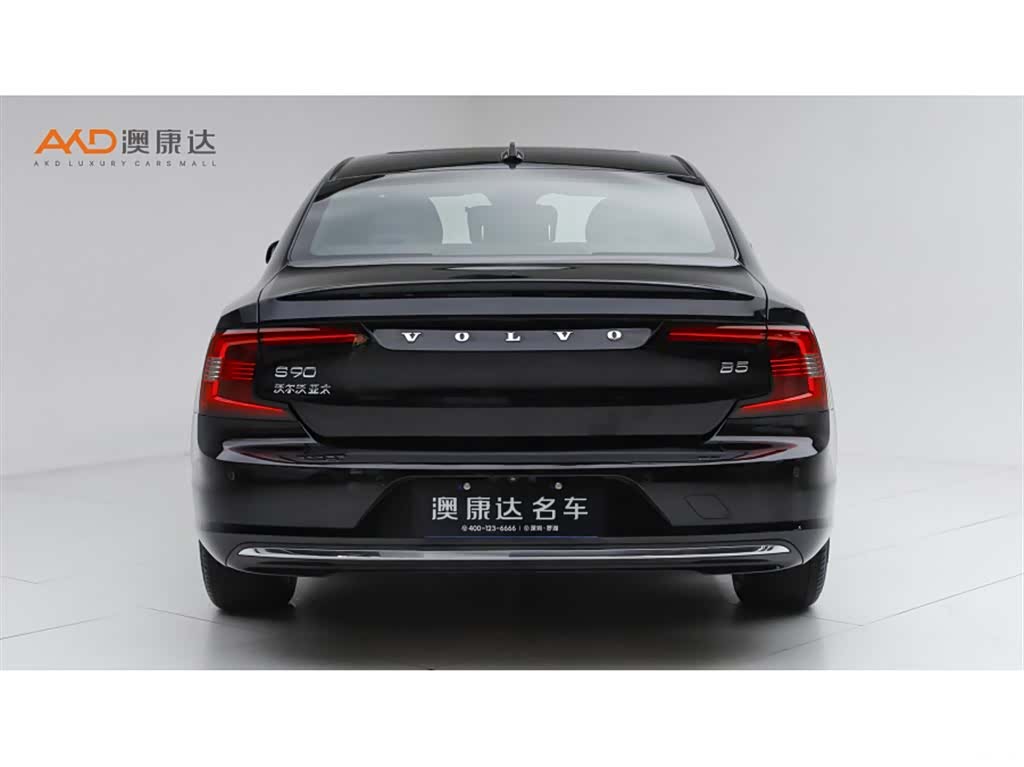 Volvo S90, 2023 4