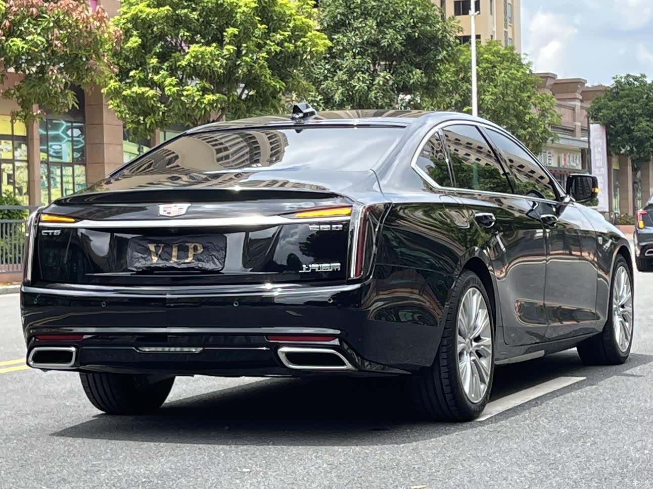 Cadillac CT6, 2023 4