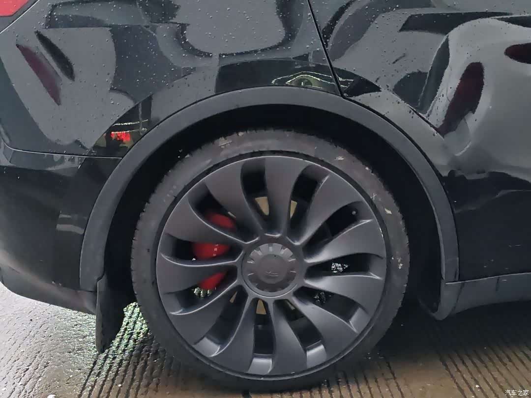 Tesla Model Y, 2022 7
