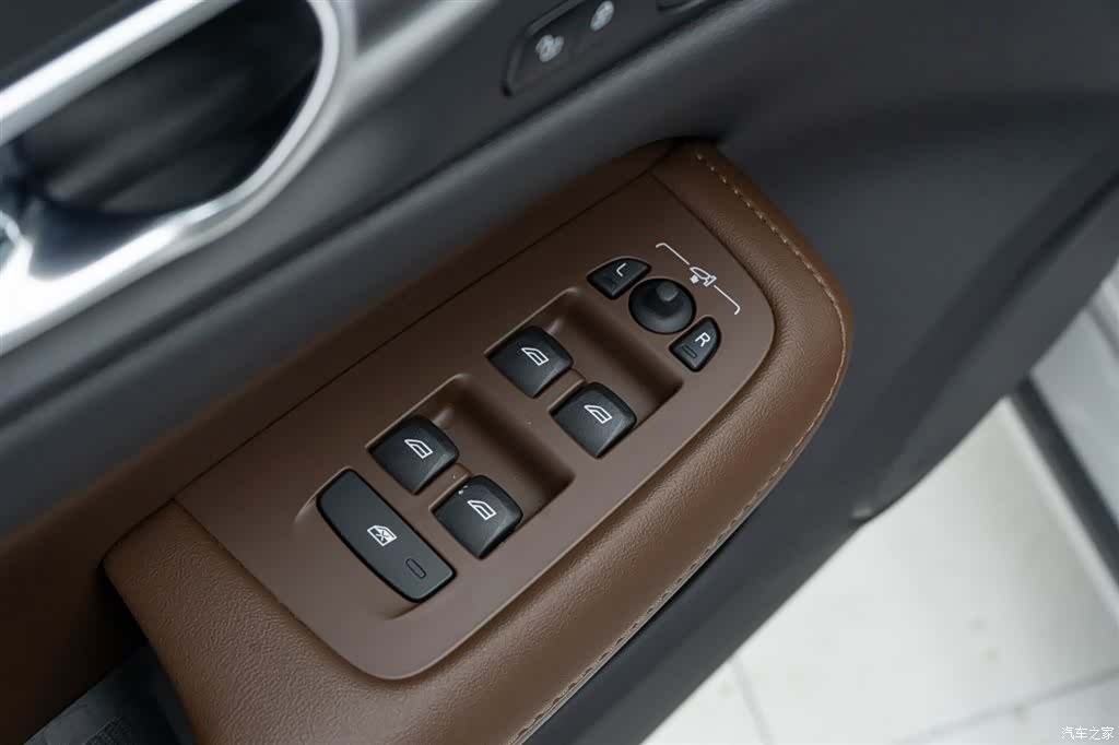 Volvo S60, 2023 17
