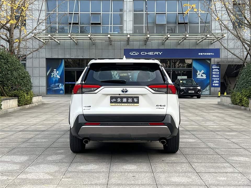 Toyota RAV4 Rongfang