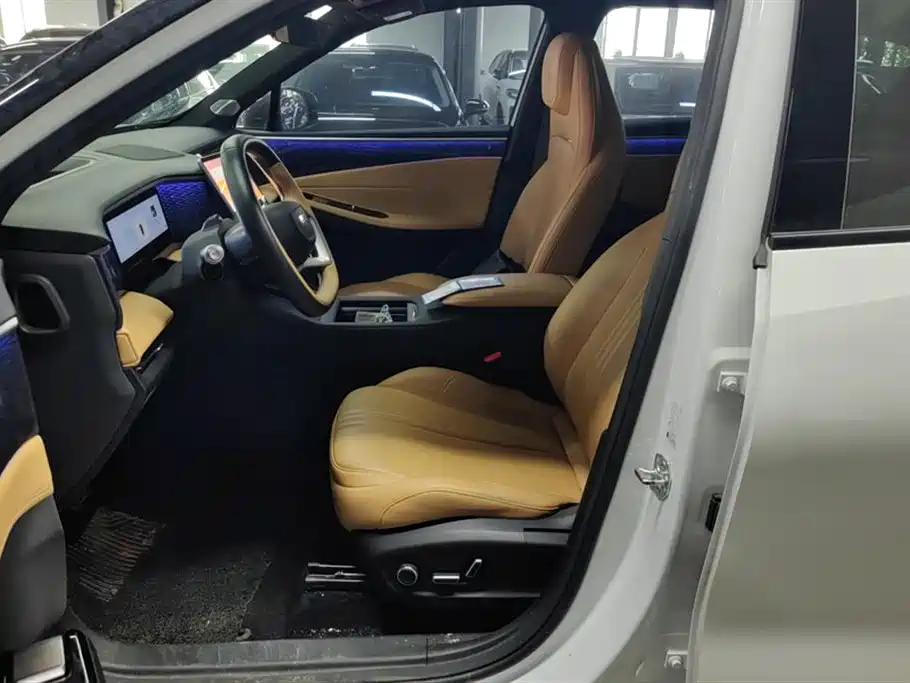 Geely Galaxy Galaxy L7