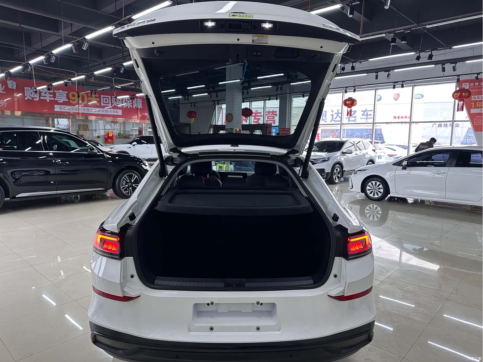 Volkswagen Lamando, 2022 18