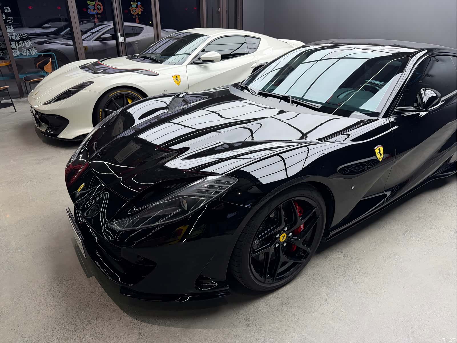 Ferrari 812, 2017 4