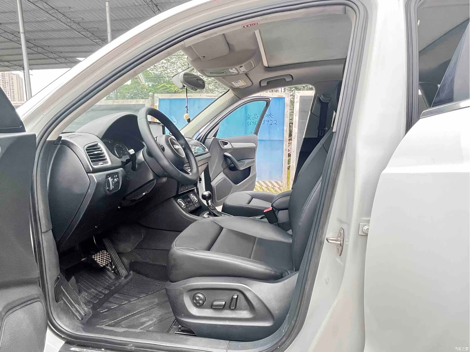 Audi Q3, 2015 9