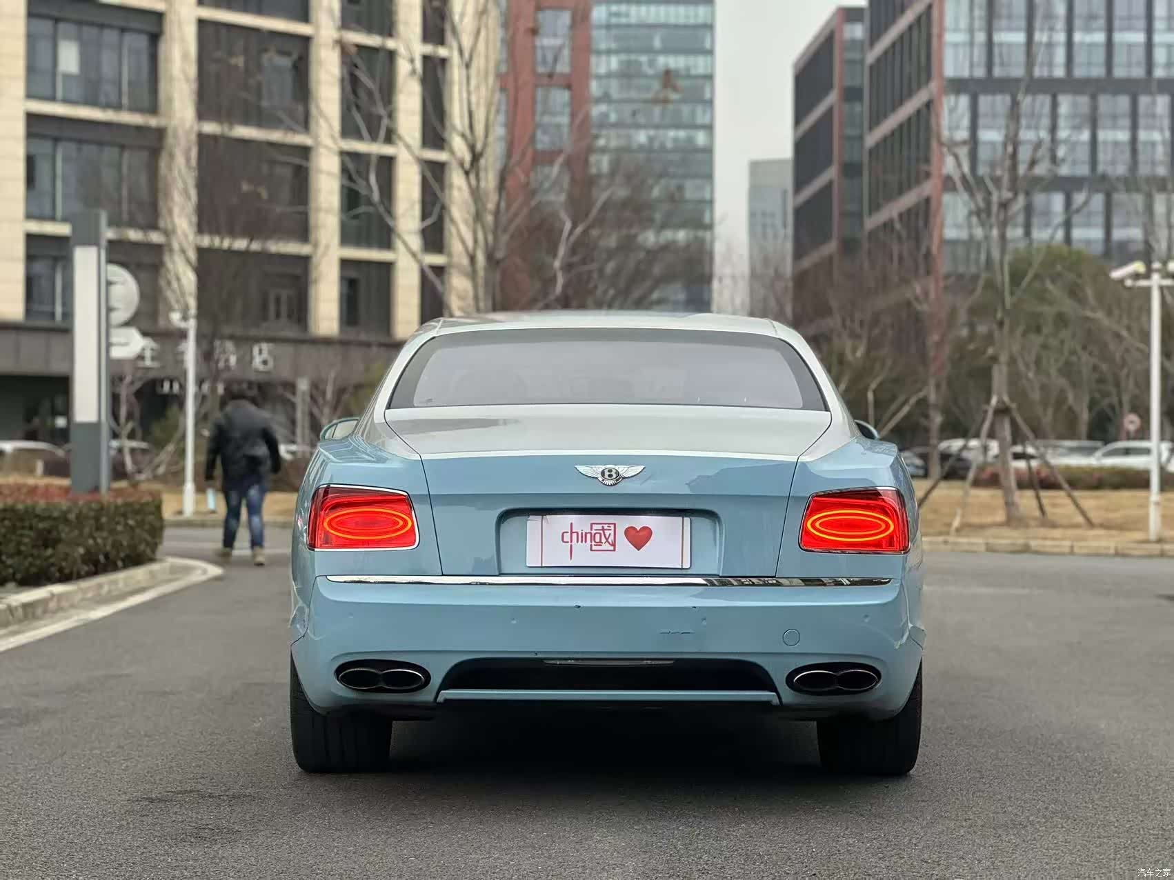 Bentley Flying Spur, 2016 13