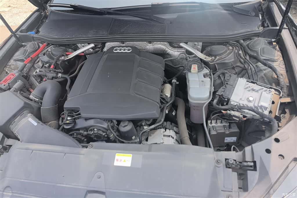 Audi A6L, 2021 10