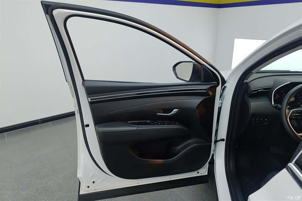 Hyundai Tucson L, 2024 7