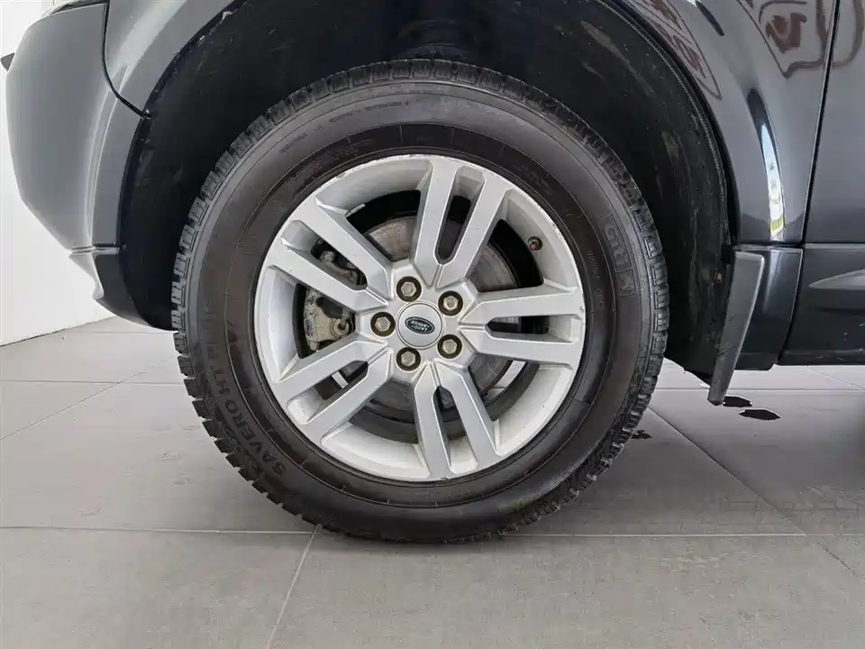 Land Rover Freelander 2