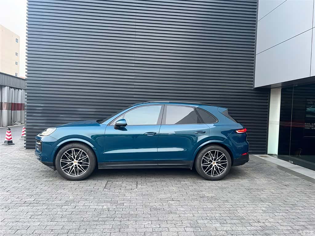 Porsche Cayenne, 2024 7