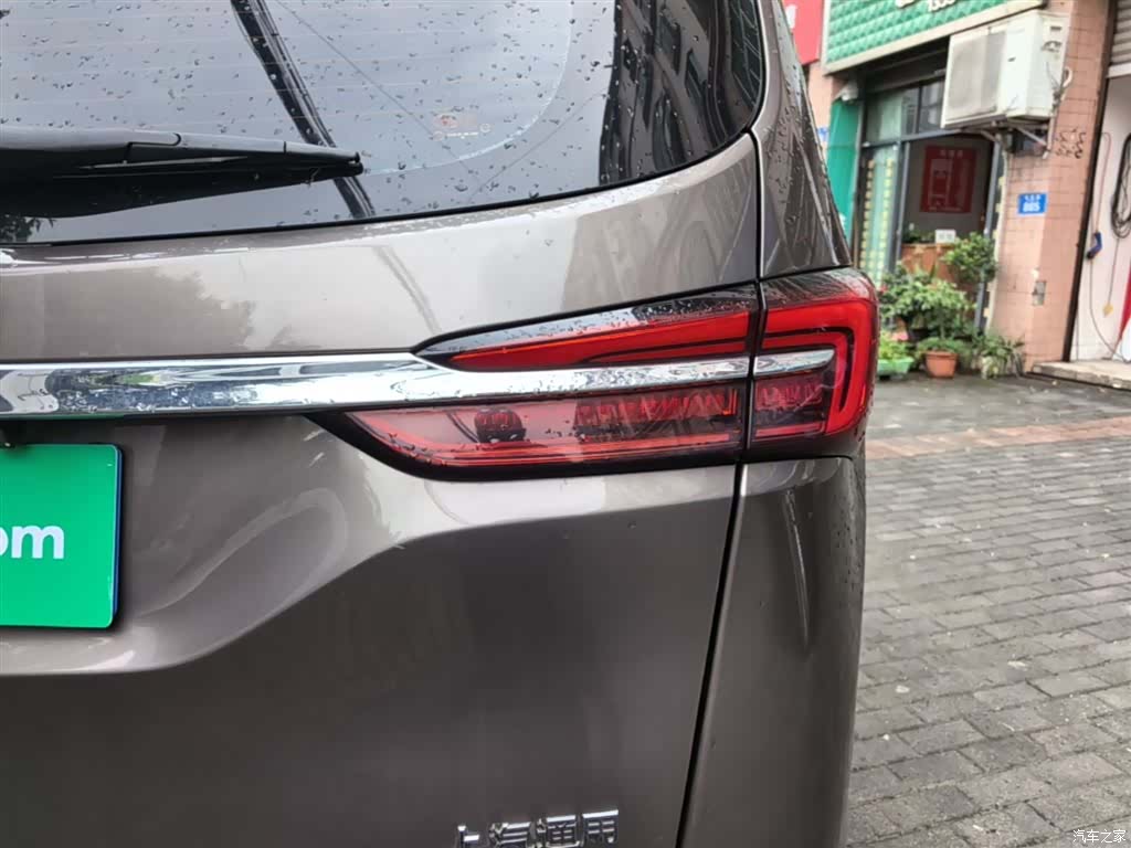 Buick GL8, 2021 8