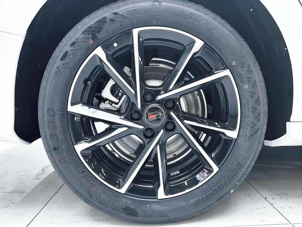 Hongqi H6, 2026 14