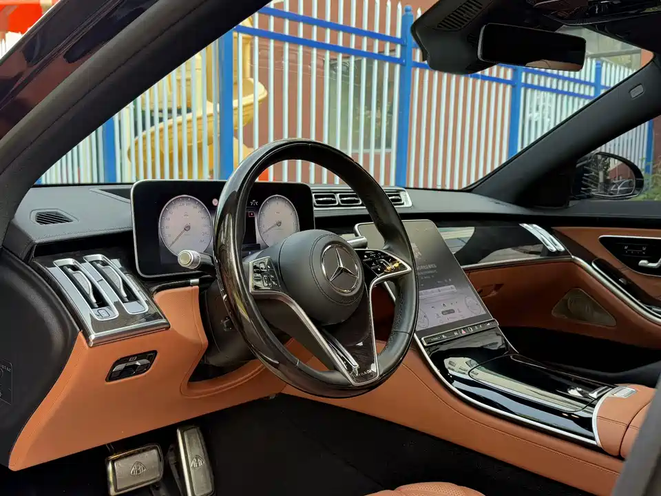 Mercedes-Benz Maybach S-class