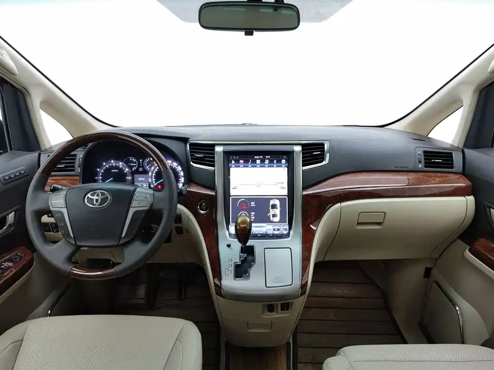Toyota Elfa Toyota Elfa