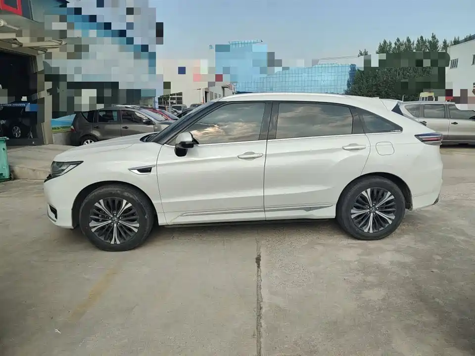 Honda UR-V Honda UR-V