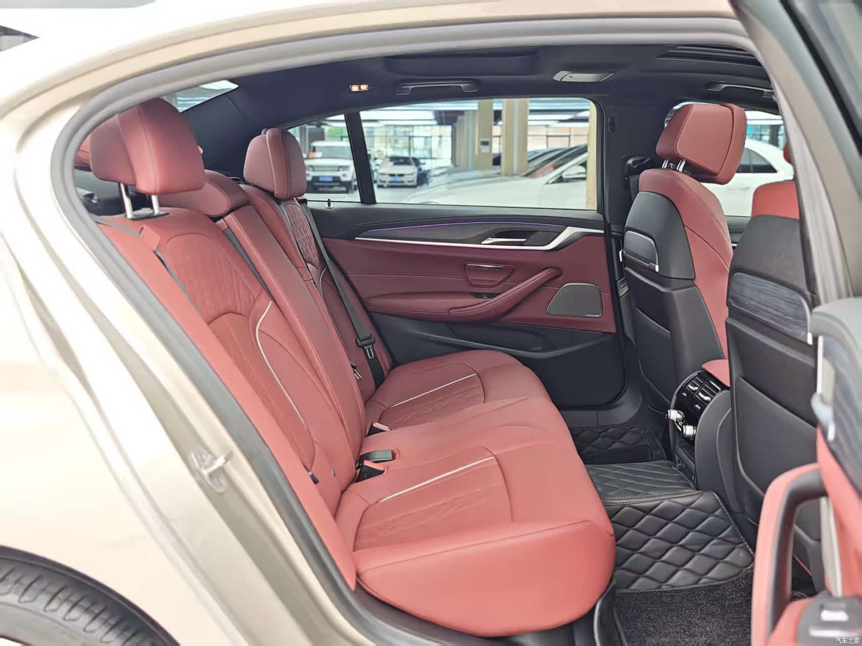 BMW 5 Series, 2021 8