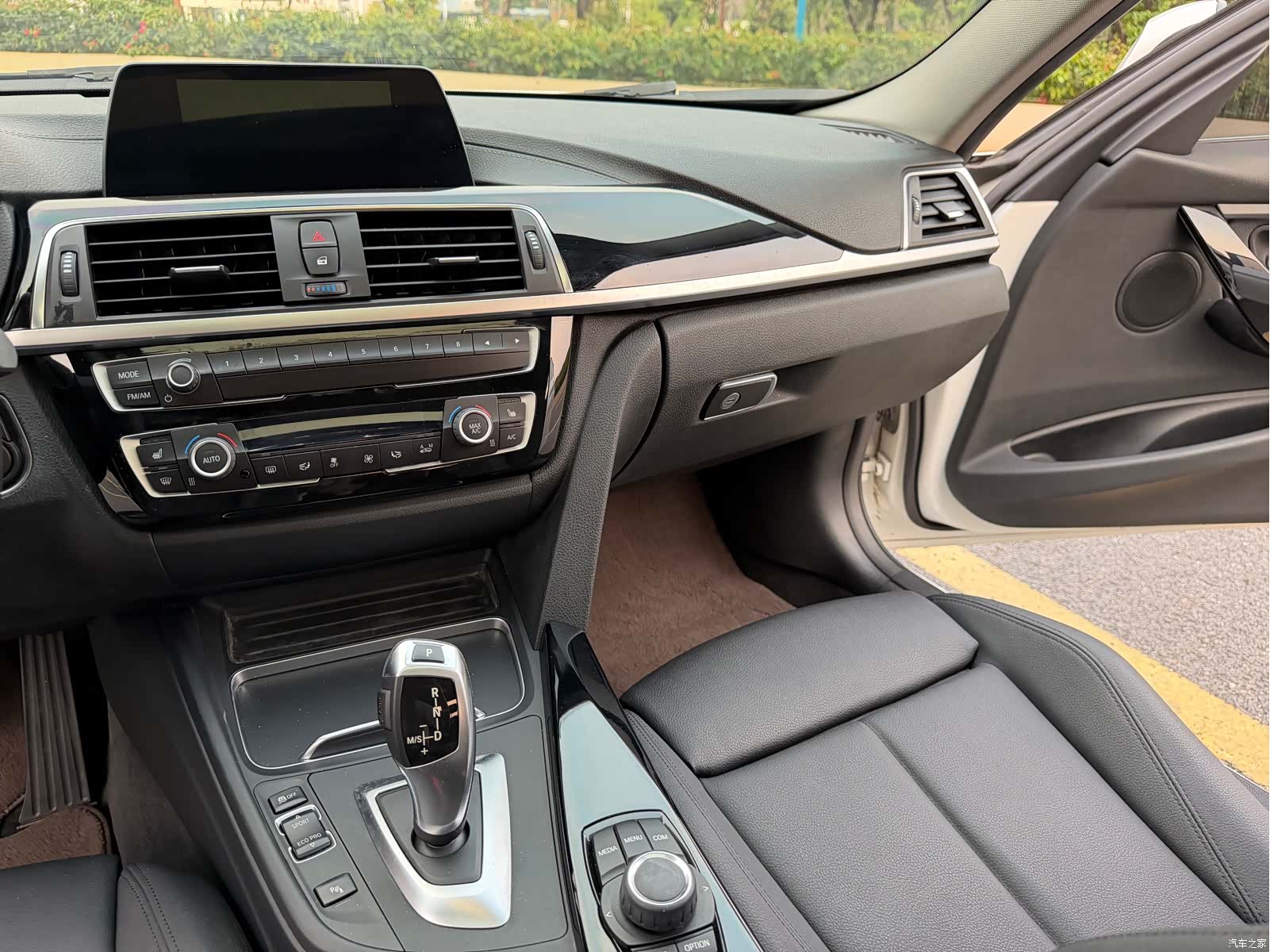 BMW 3 Series, 2018 16