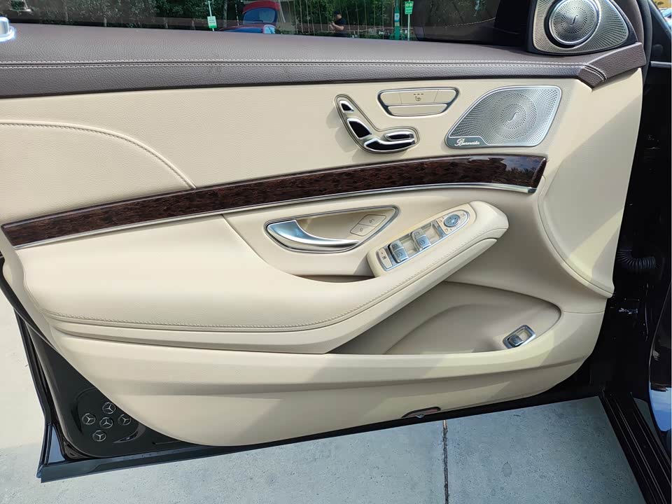Mercedes-Benz S-class
