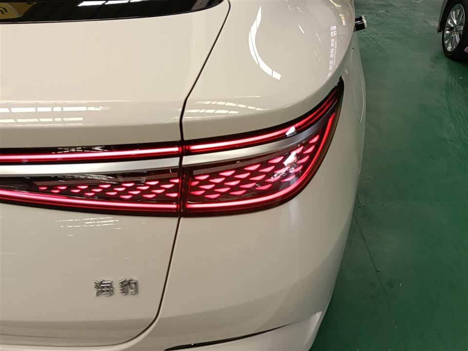 BYD seal