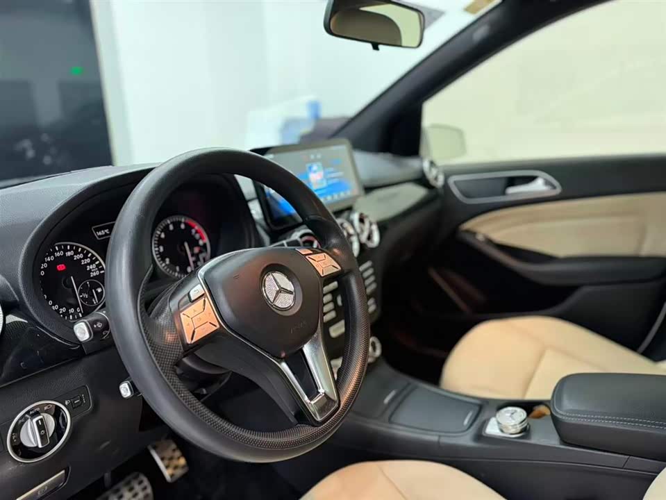 Mercedes-Benz Class B