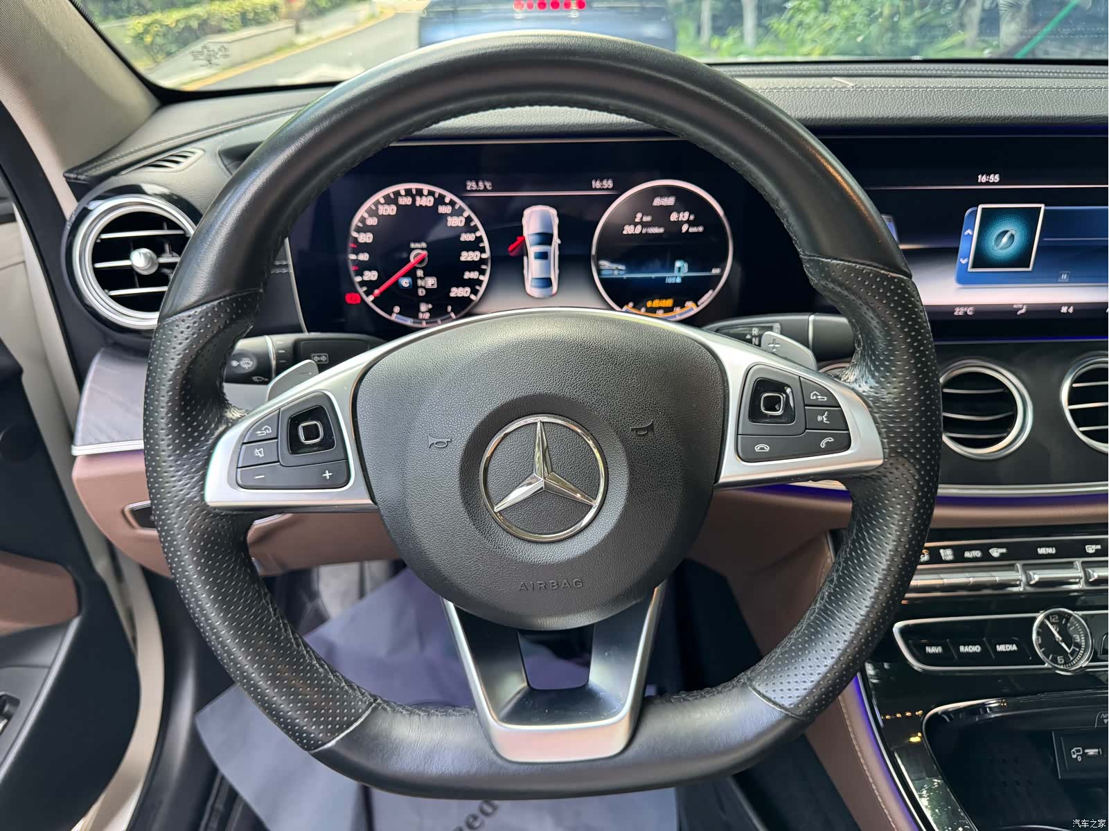 Mercedes-Benz E-Class, 2017 11