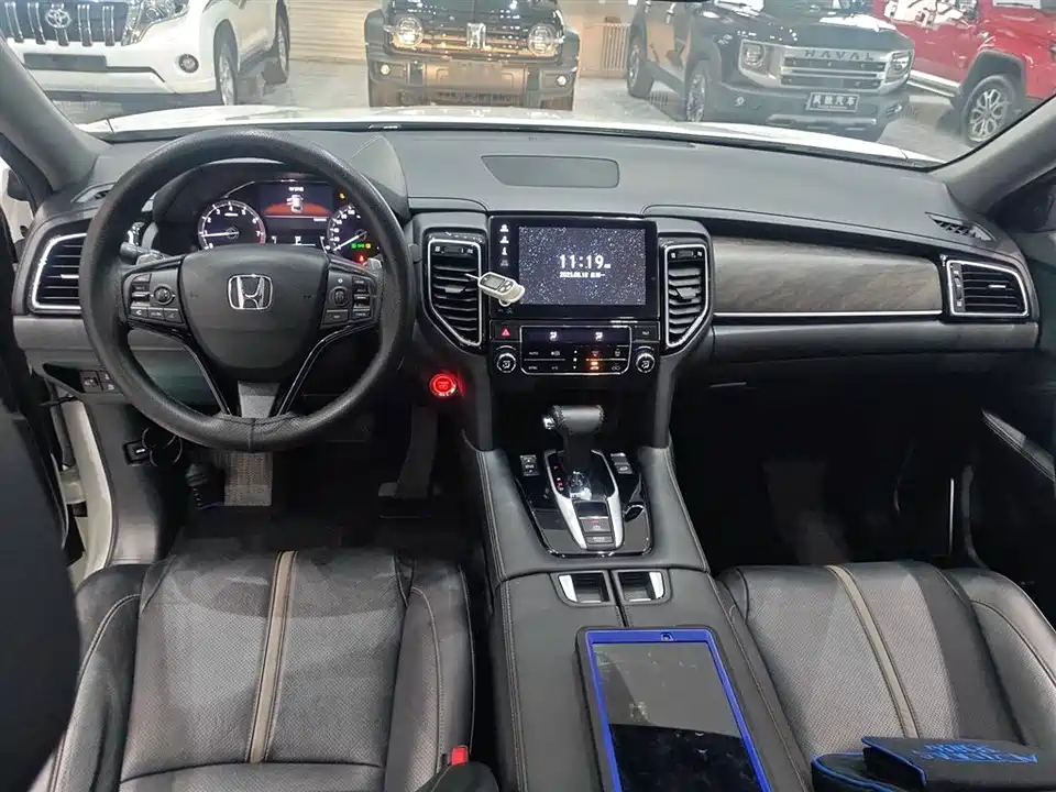 Honda UR-V Honda UR-V