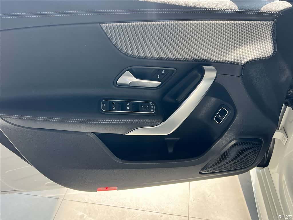 Mercedes-Benz A-Class, 2023 19