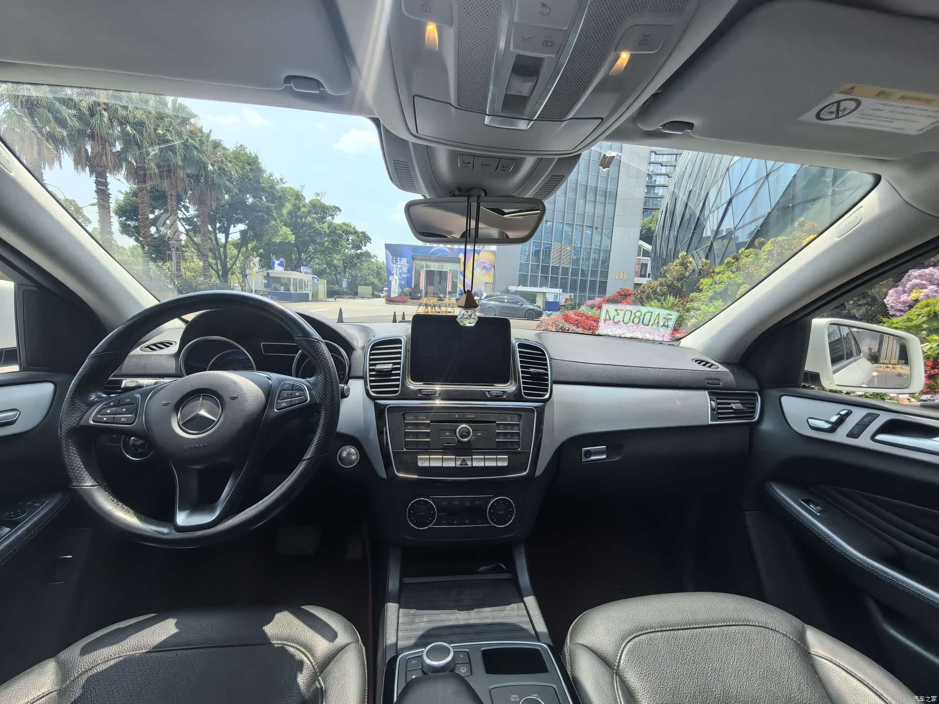 Mercedes-Benz GLE, 2018 12