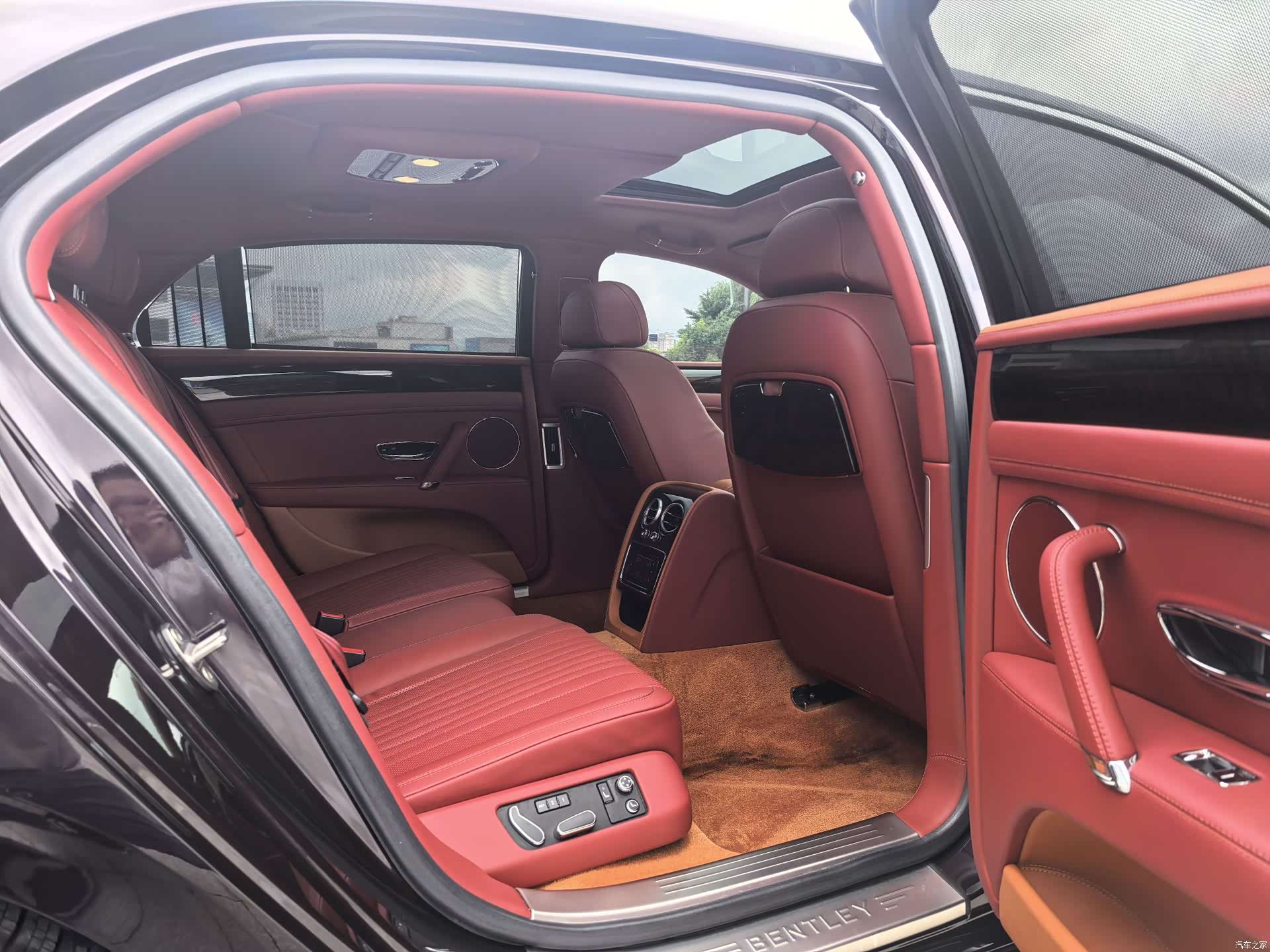 Bentley Flying Spur, 2018 11