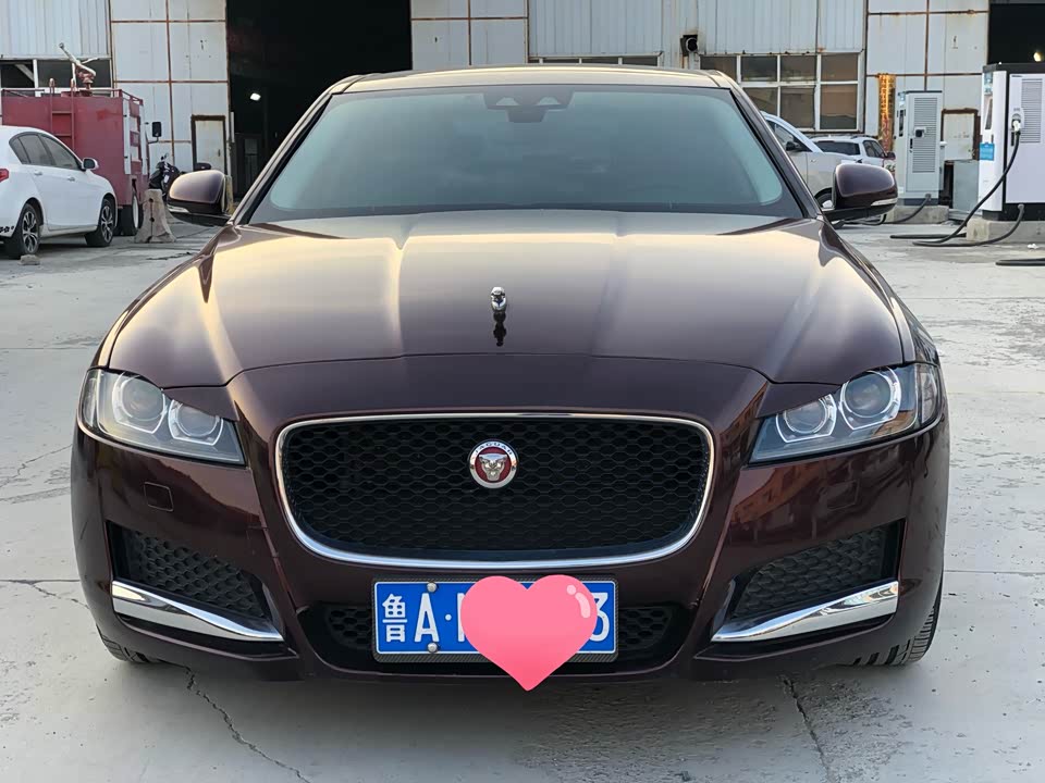 Jaguar XFL