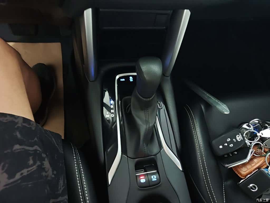 Toyota Frontlander, 2023 14