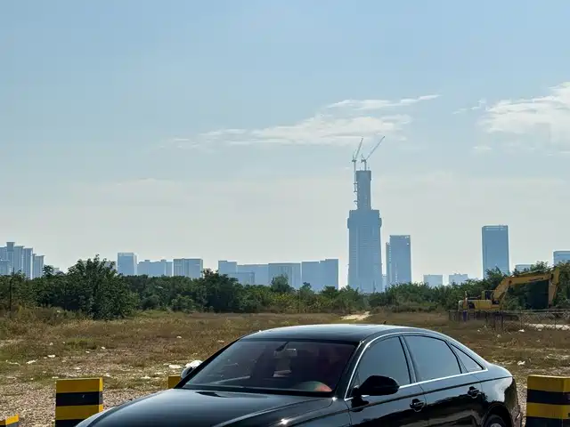 Audi A6L 2018 — купить из Китая под заказ