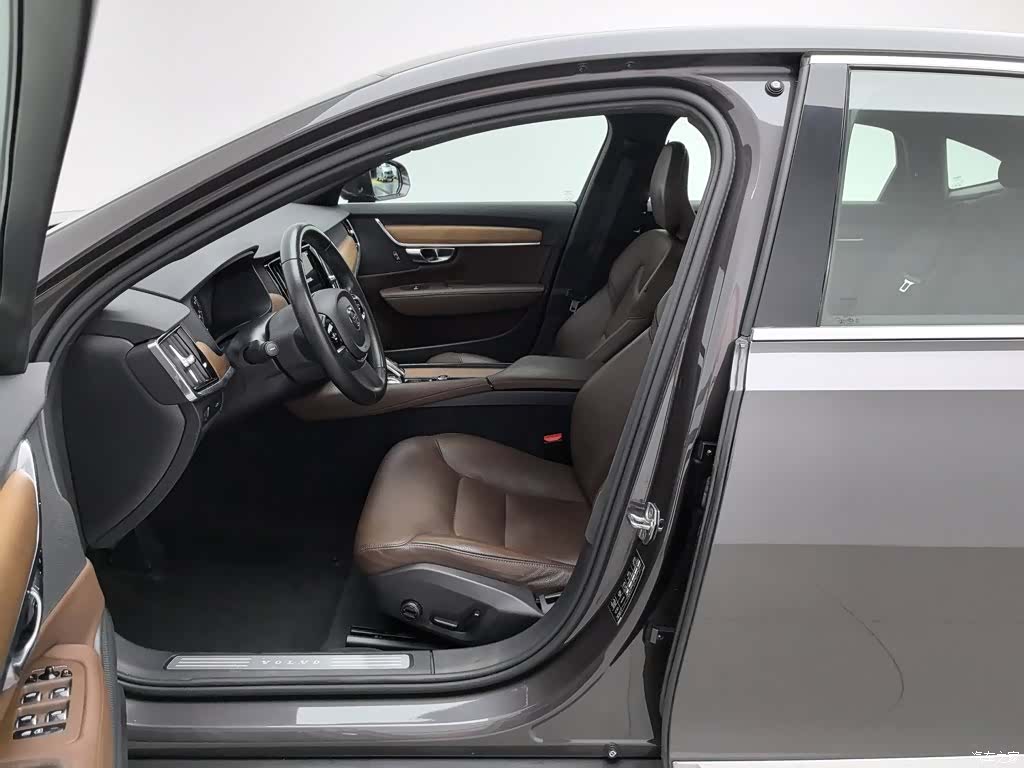 Volvo S90, 2021 10