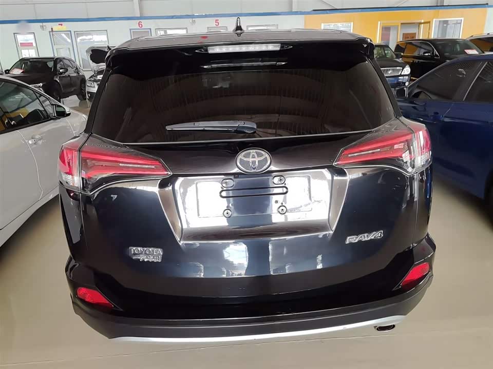 Toyota RAV4 Rongfang