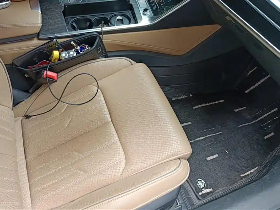 Audi A6L Audi A6L