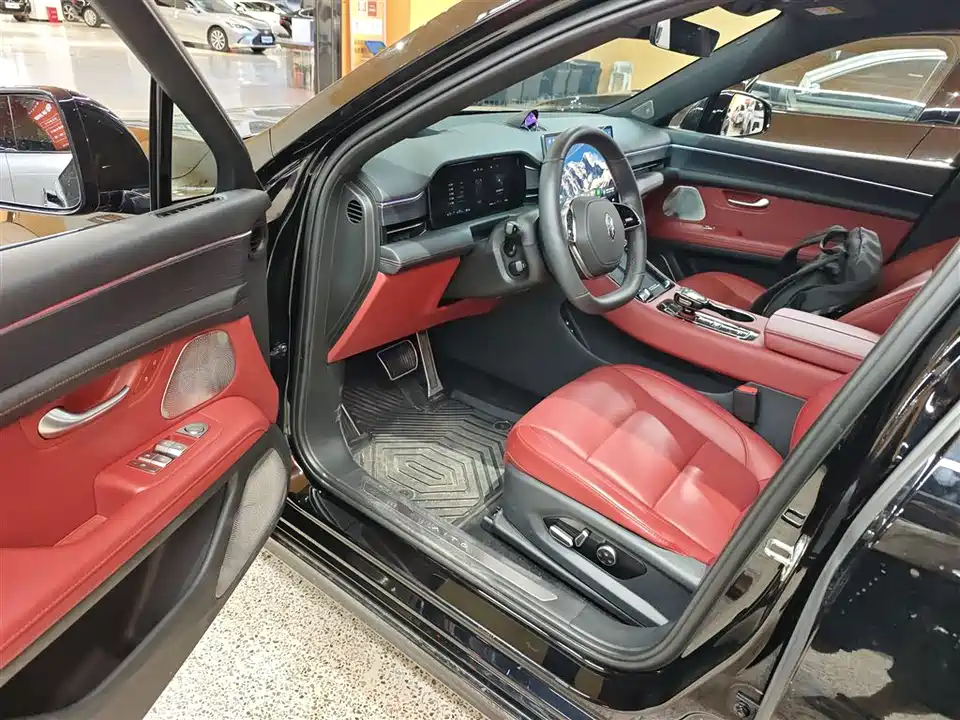 HarmonyOS Ask the world M5