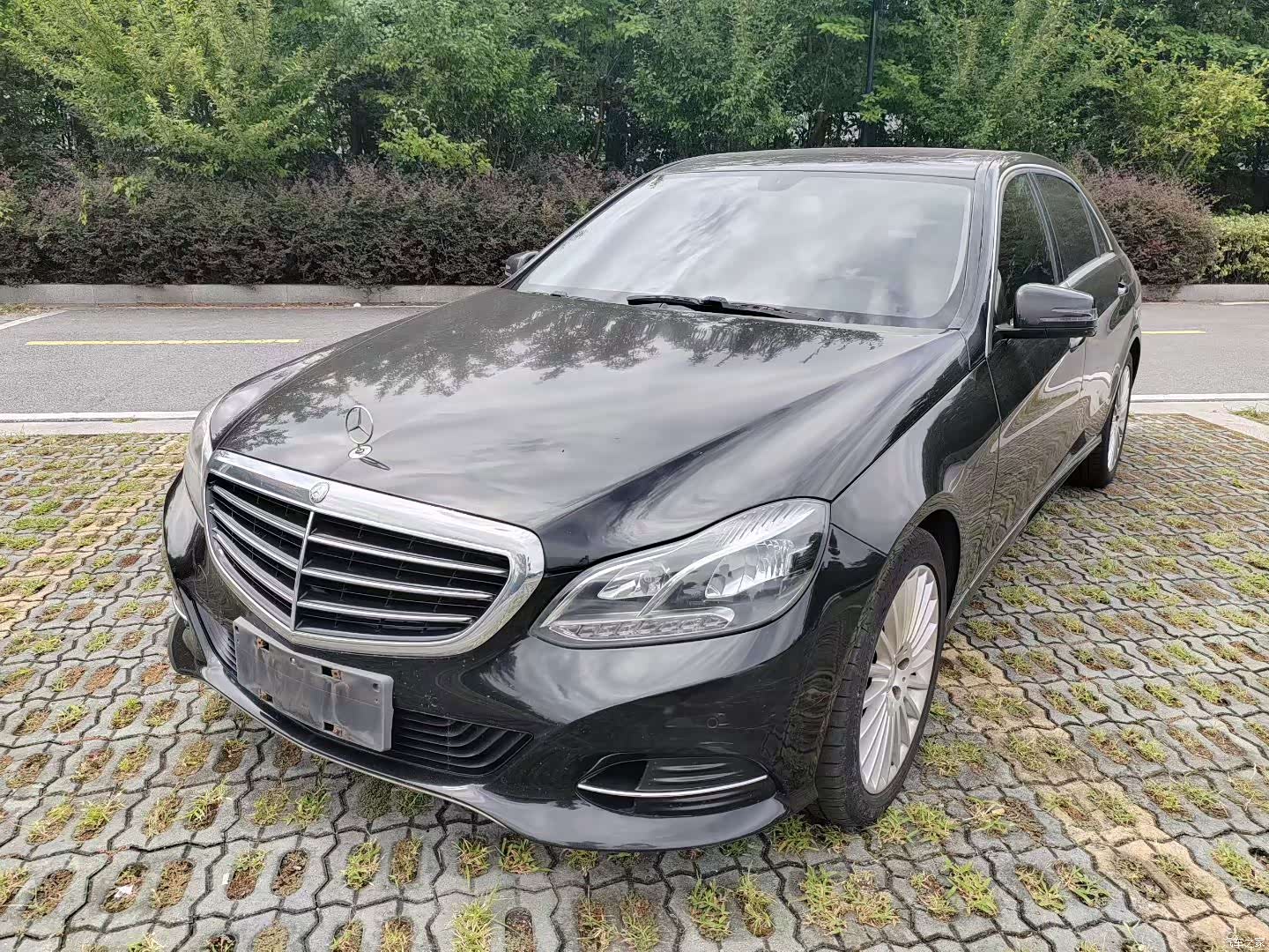 Mercedes-Benz E-Class, 2015 1