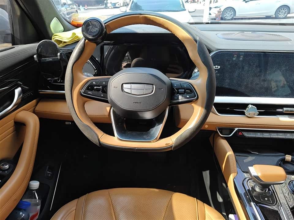 Geely Monjaro plug-in-hybrid