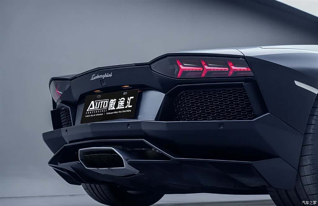 Lamborghini Aventador, 2016 7