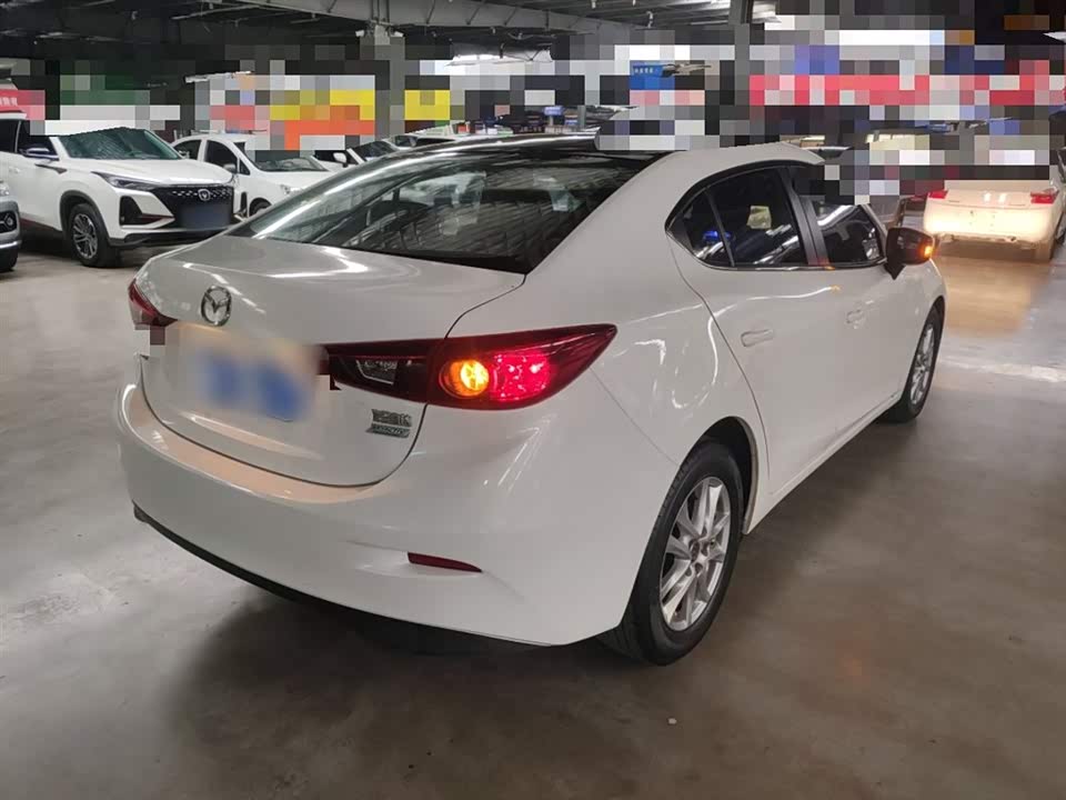 Mazda 3 Angkesaila