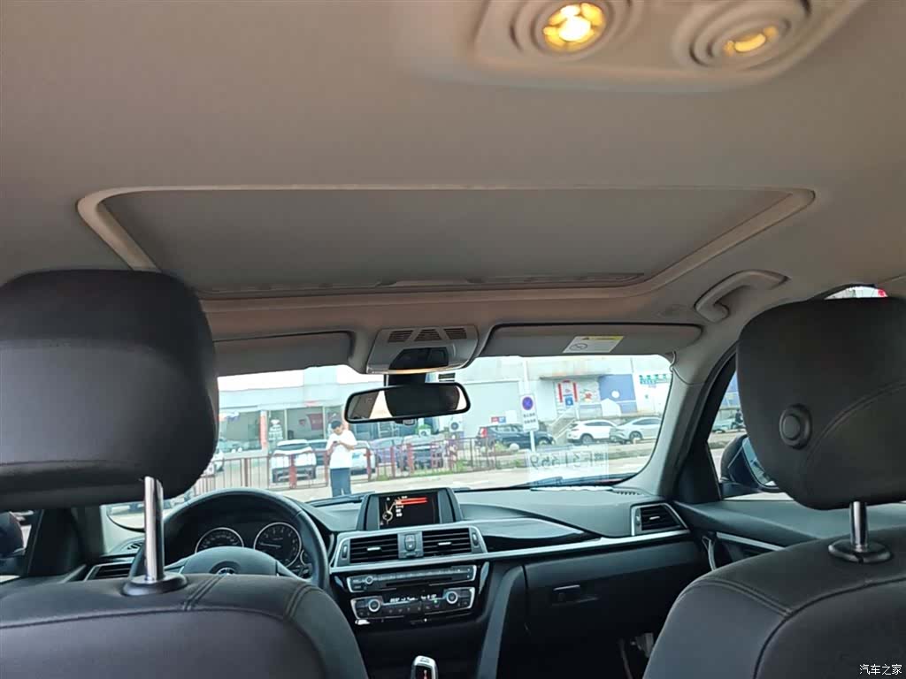 BMW 3 Series, 2017 18