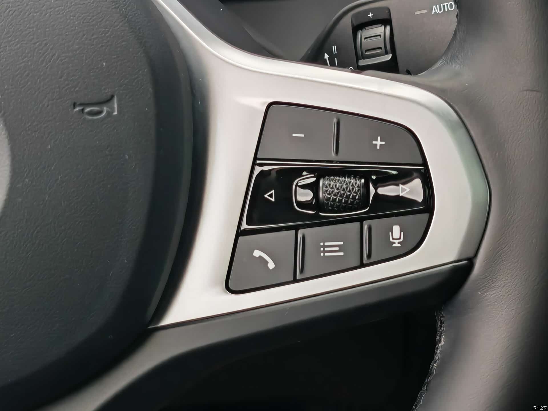 BMW 2 Series, 2024 16