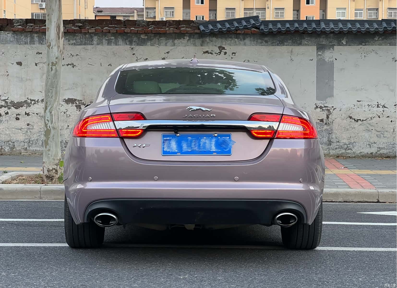 Jaguar XF, 2014 13